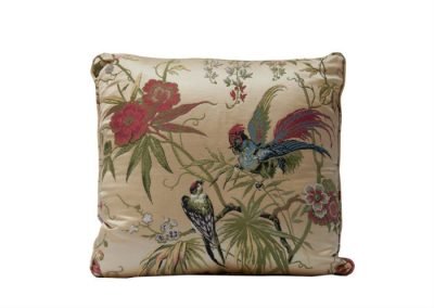 Uccelli Lampas Cushion