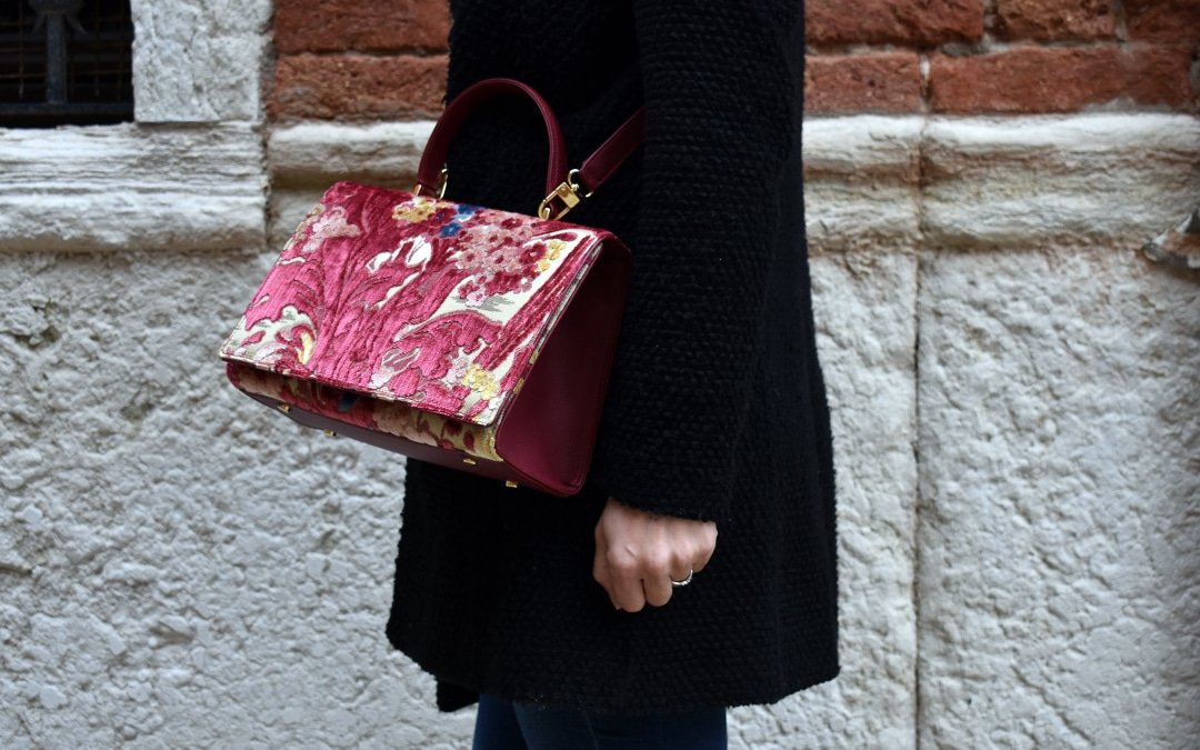 A bloom of romantic femininity with the new Peggy bag