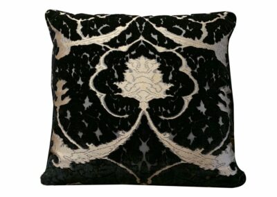 Gotico Velvet Cushion